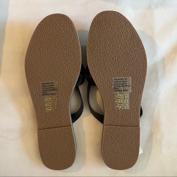 Madewell The Boardwalk Risa Flip Flop - Picture 3 of 11